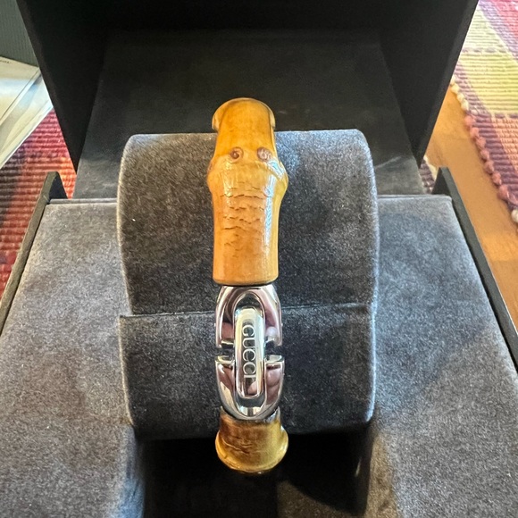 Gucci Bamboo Bracelet Watch - Picture 2 of 2